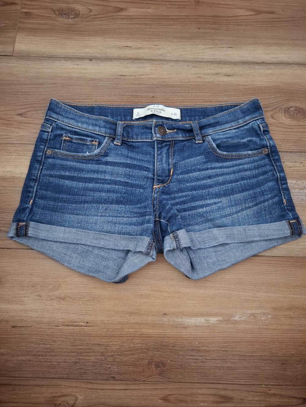 Abercrombie & Fitch Low-Rise Denim Shorts 25 Blue 3"
